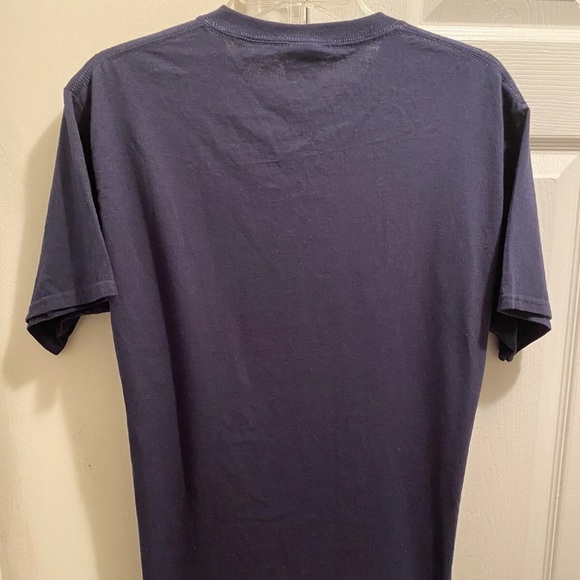 University of Michigan WOLVERINES Rivalry Threads & Distressed style Logo Tee - Picture 3 of 4